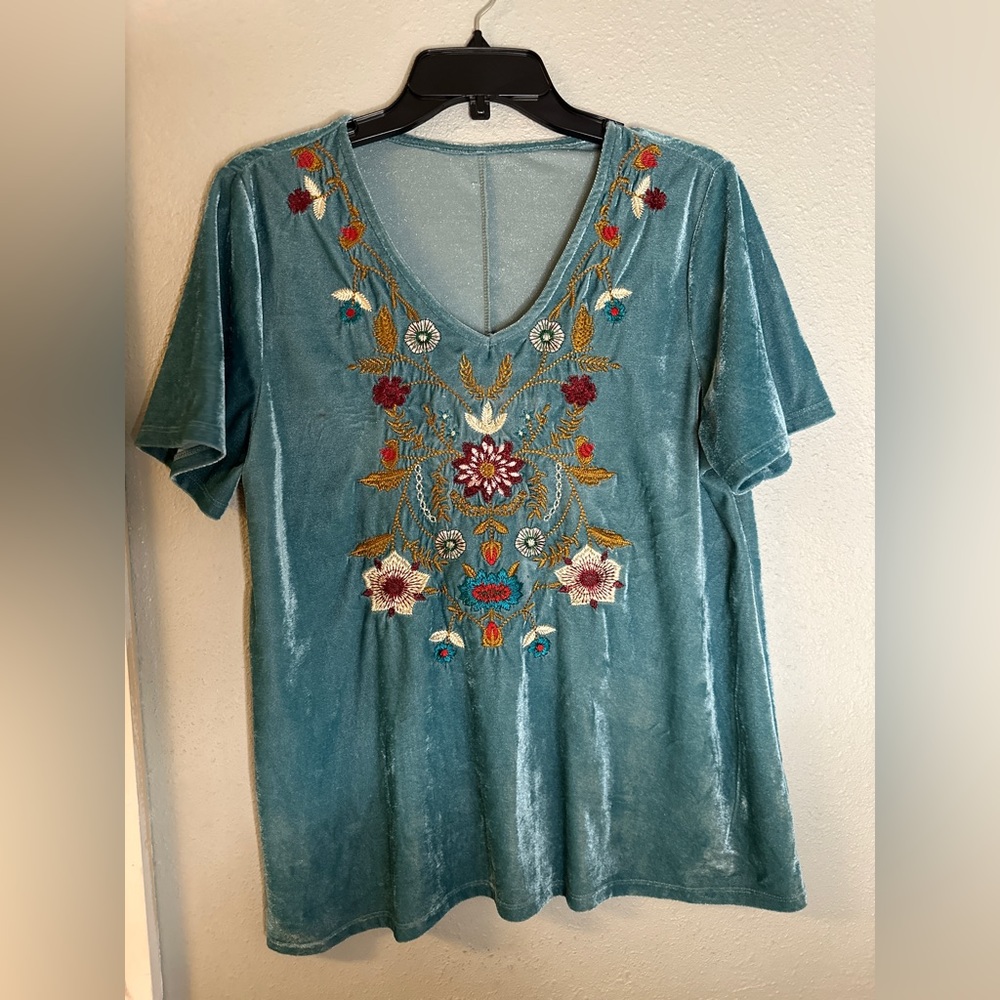 Women’s Velvet Embroidery Boutique Top